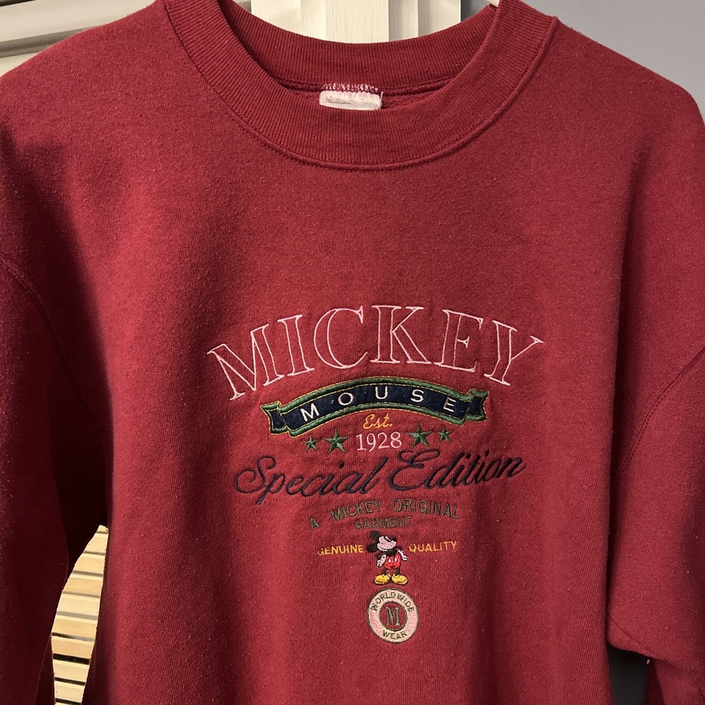Vintage The Disney Catalog Embroider Mickey Mouse Crew Neck Sweatshirt Unisex L